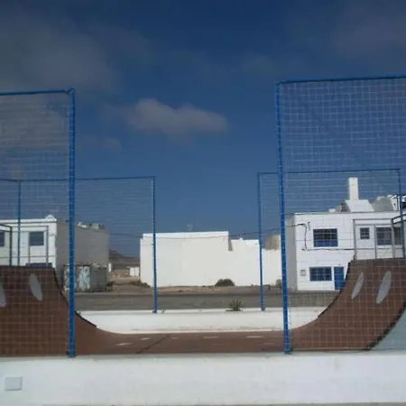 Sleeps 4 Wifi Casa de Férias *